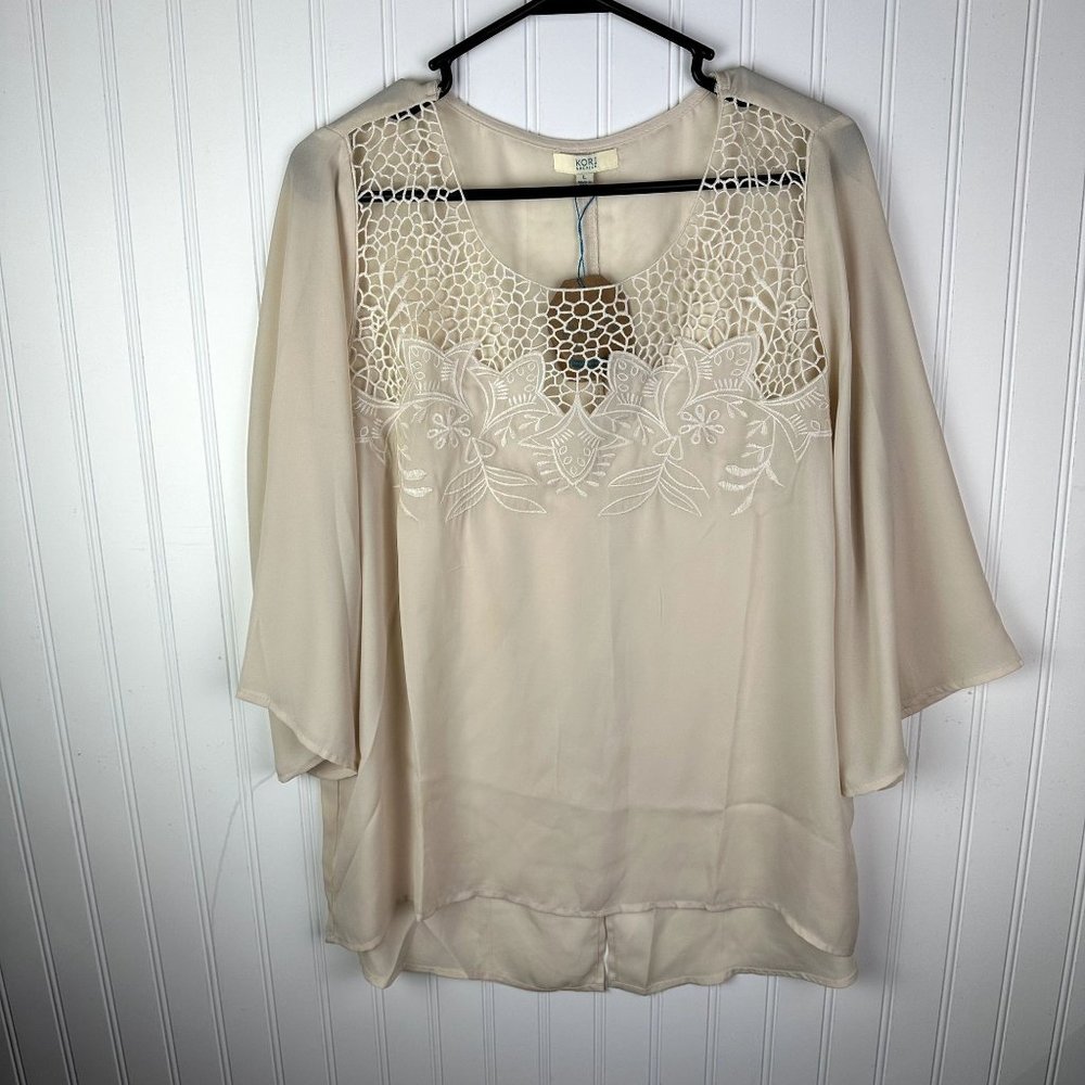 Kori America‎ Cream lace Blouse Size Large NWT